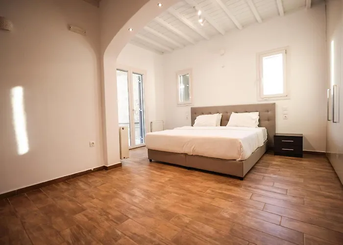 Sunset Views - George Iv, With Private Pool Close To Town Mykonos Town