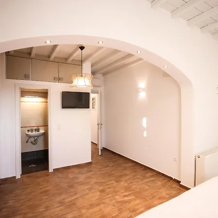 Sunset Views - George Iv, With Private Pool Close To Town * Mykonos Town