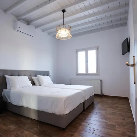 Villa Sunset Views - George Iv, With Private Pool Close To Town *