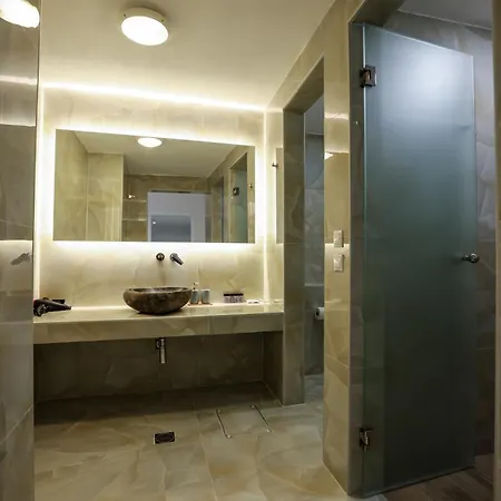 Sunset Views - George Iv, With Private Pool Close To Town Villa Mykonos Town