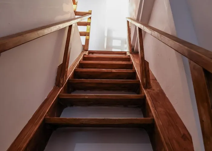 Sunset Views - George Iv, With Private Pool Close To Town