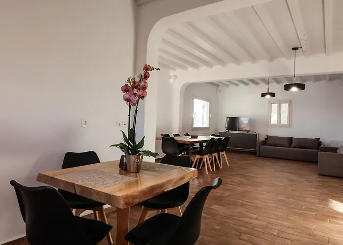 Sunset Views - George Iv, With Private Pool Close To Town Вилла