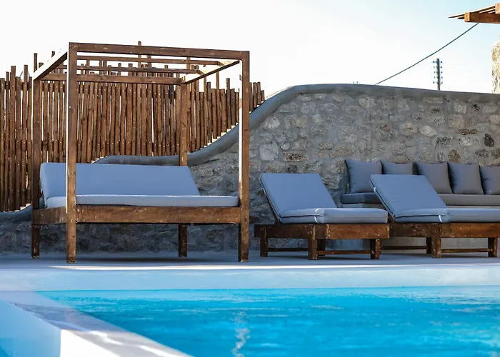 Villa Sunset Views - George Iv, With Private Pool Close To Town