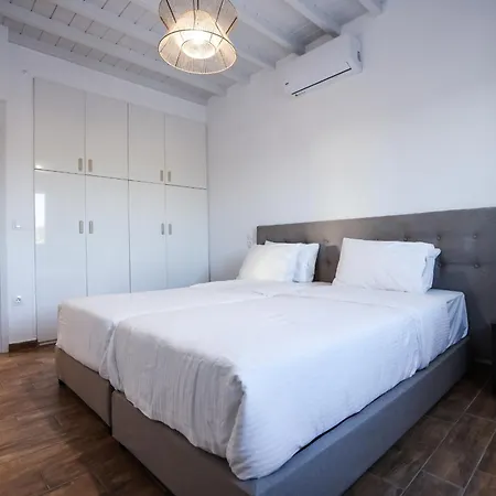 Sunset Views - George Iv, With Private Pool Close To Town Mykonos Town