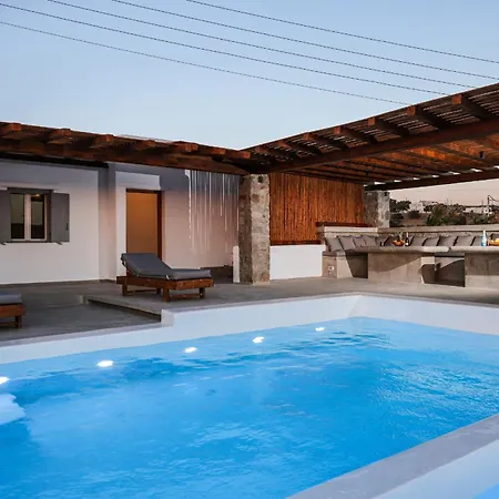 Sunset Views - George Iv, With Private Pool Close To Town Villa *