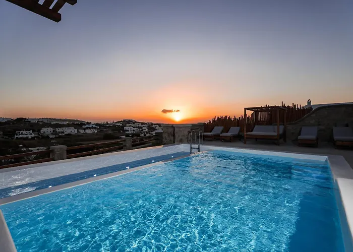 Villa Sunset Views - George Iv, With Private Pool Close To Town