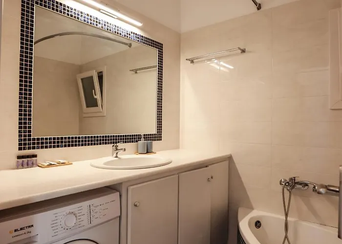 Sunset Views - George Iv, With Private Pool Close To Town Villa